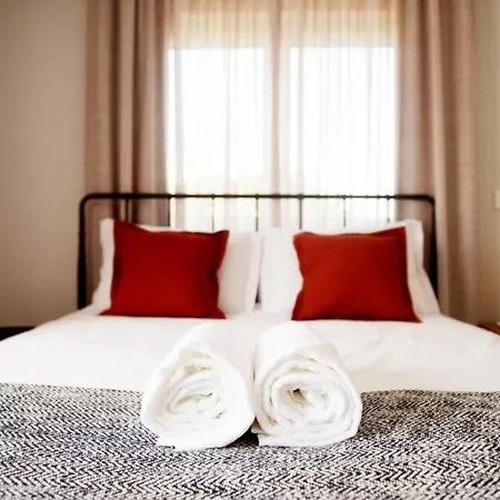 Ita - 7 & Pool - Sintra וילה *